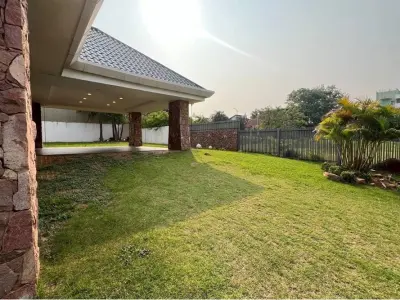 Casa en alquiler en Ciudad Nueva, Encarnación 4