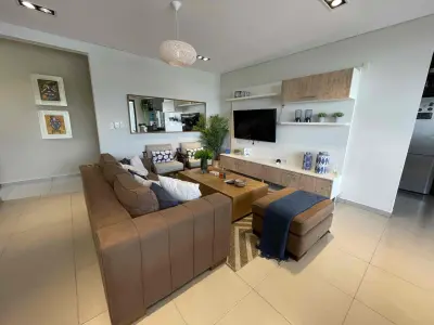 House for rent in gated community with lake view, Altos 4
