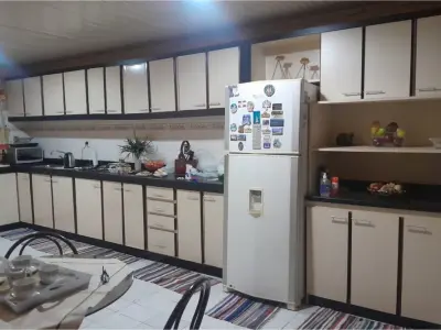 Casa para alugar no centro de Encarnación, Itapúa 3