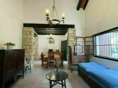 Casa en alquiler en el centro de San Bernardino, Cordillera 4