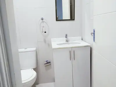 House for Rent in Lambaré, Barrio Cuatro Mojones — 2 Bedrooms 4