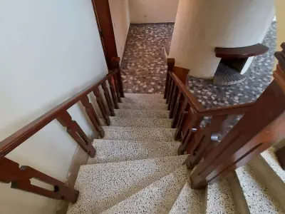 Casa para alugar em Las Mercedes, Assunção 2