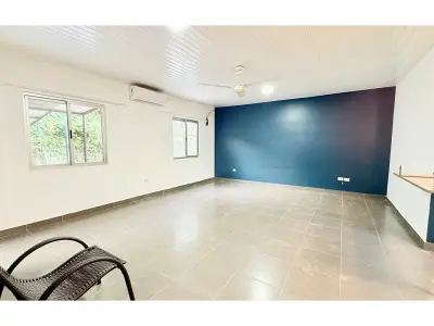 Casa en alquiler en Loma Plata, Boquerón 3