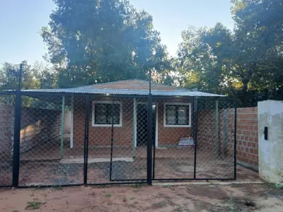Casa para alugar em Maramburé, Luque 2
