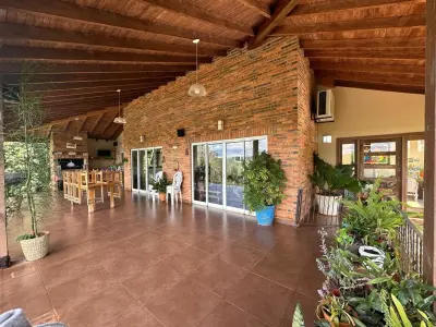 Casa para alugar no Paraná Country Club, Hernandarias 2