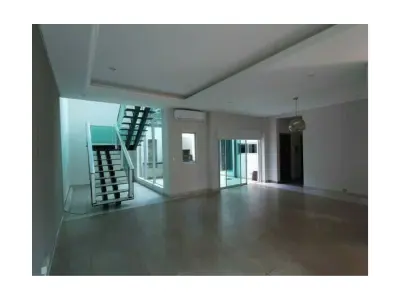 Casa para alugar em Primer Barrio, Luque 2