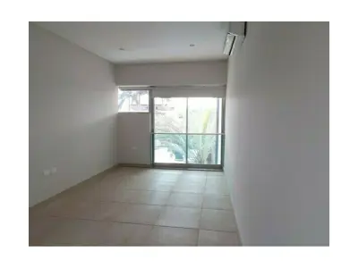 Casa para alugar em Primer Barrio, Luque 3