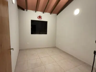 Casa para Alugar em Santo Rey, San Lorenzo 4