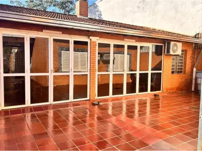 Casa para alugar por dia em Encarnación, Itapúa 3