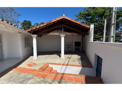 Casa para alugar na Av. Bruno Guggiari, Lambaré 4