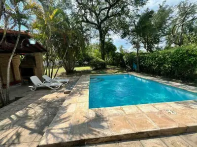 Vacation rental house in San Bernardino — 5 bedrooms with pool 3