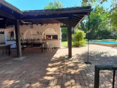 Seasonal House Rental in San Bernardino City Center 4