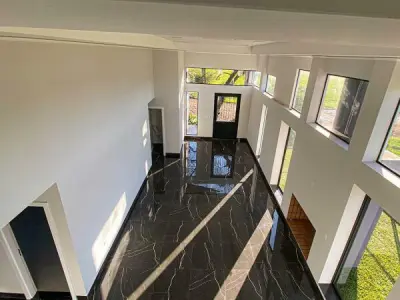 Casa em condomínio à venda em Ciudad del Este 3