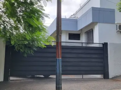 Corner House for Sale in Obrero Neighborhood, Asunción 2