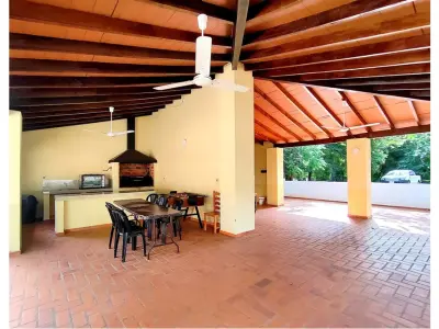 Casa en venta 2 dormitorios en Barrio Cerrado Manantiales de Margaritas, Limpio 3