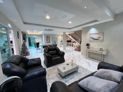 Casa en venta 4 dormitorios en barrio cerrado Ypané 3