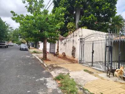 Casa à venda para reformar em Sajonia, Assunção 2