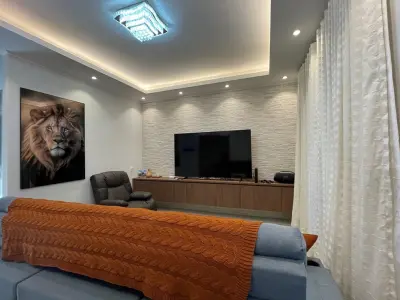 Casa en venta amoblada a estrenar en Ka'aguy Rory, Encarnación 4