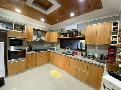 Casa en venta con 2 dormitorios en Encarnación 3