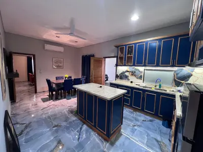 Casa en venta con 3 dormitorios en barrio cerrado de Ypané 4