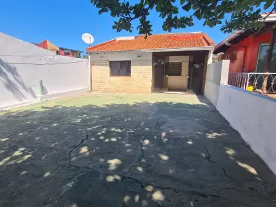 Casa à venda com 3 unidades em San Antonio, Assunção 2