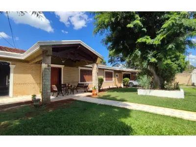 House for sale with 4 bedrooms in Área 8, Ciudad del Este 2