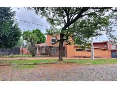 Casa à venda com 5 dormitórios em Itá Enramada, Assunção 2