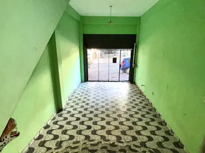 Casa à venda com 5 ou mais dormitórios em Tacumbú, Assunção 3