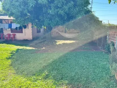 Casa à venda com amplo terreno em Ciudad del Este, Alto Paraná 3