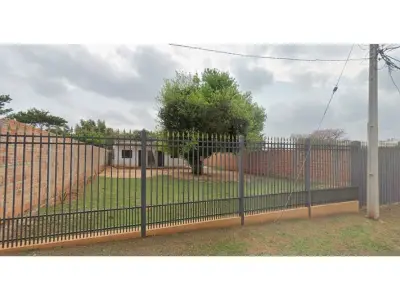 Casa en venta con amplio terreno en Toledo Cañada, Capiatá 2