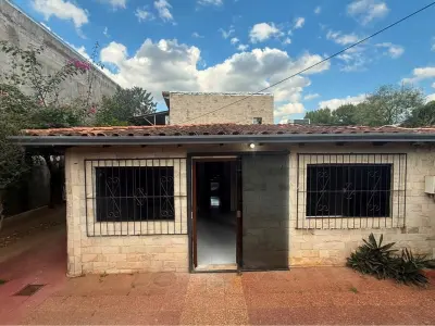 Casa en venta con departamento independiente en San Lorenzo 4