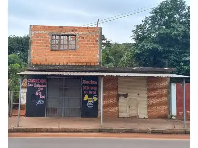 Casa en venta con dos salones comerciales en Cañada, Capiatá 4