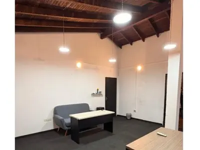 Casa à venda com duas residências independentes em Fernando de la Mora 3