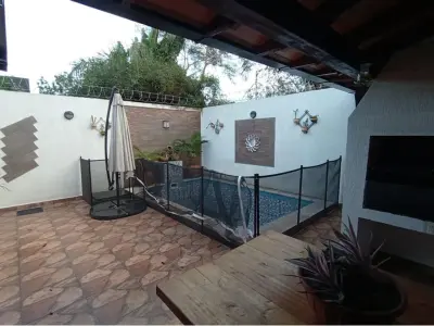 House for sale with pool in gated community, Capiatá 2