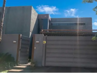 House for sale with pool in Itauguá, Central 2