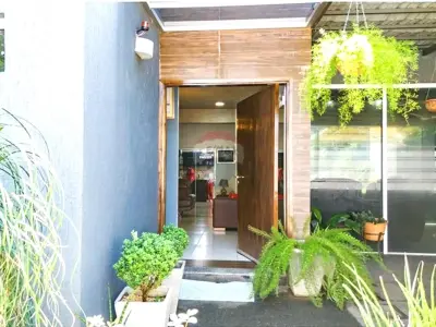 House for sale with pool in Itauguá, Central 4