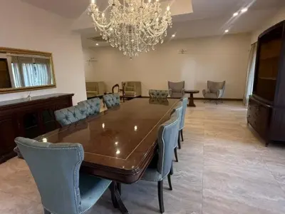 Casa à venda com piscina em Recoleta, Assunção 4