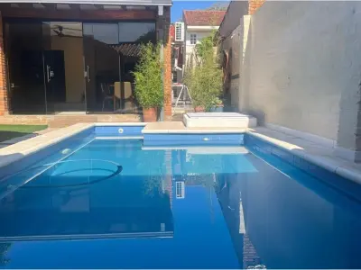 House for sale with pool in Villa Morra, Asunción 2