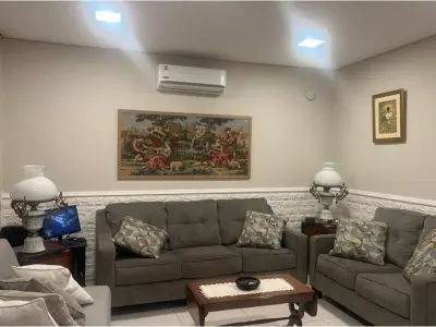 House for sale with pool in Villa Morra, Asunción 3