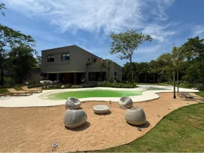 Casa à venda com praia privada em San Bernardino 3