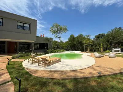 Casa à venda com praia privada em San Bernardino 4