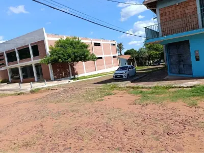 Casa à venda com salão comercial em Mbokajaty, Ñemby 4