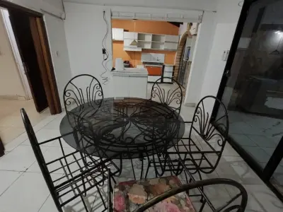 Casa en venta con salón comercial en Valle Ybaté, Lambaré 2