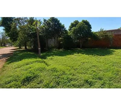 House for sale with commercial hall in Villa Sofía, Ciudad del Este 3