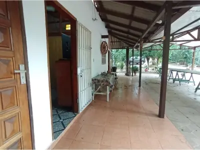 Casa en venta con terreno de 2.109 m² en Zeballos Cué 3