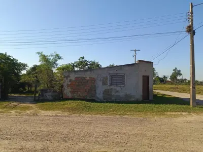 House for sale with corner lot in Villa Hayes 2