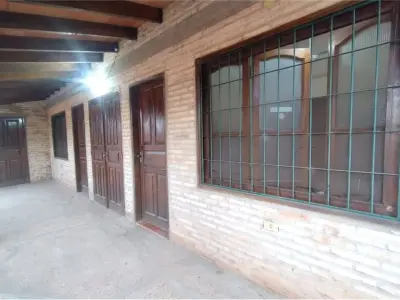 House for sale with land in San Antonio, Bº Acosta Ñu 4