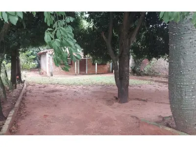 Casa en venta con terreno en Villeta, Central 4