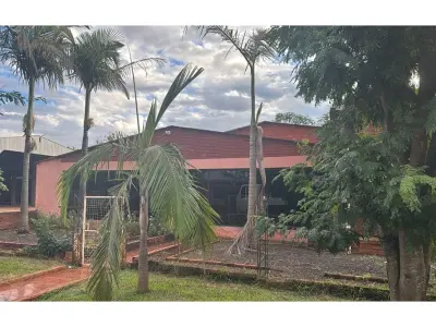 Casa à venda com galpão em General Delgado, Itapúa 2