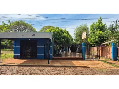 Casa à venda com galpão e espaço comercial em San Pedro 2